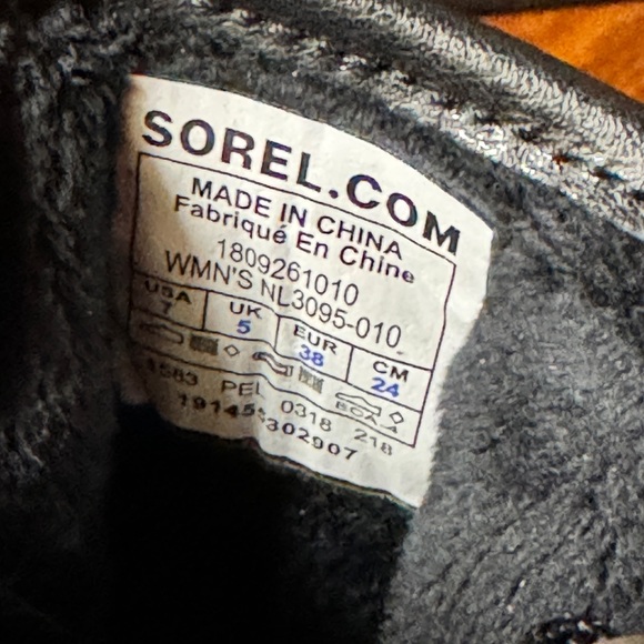 Sorel Kinetic Short Women’s Sz. 7 Lace Up Ankle Boots Waterproof Insulated Black - Picture 6 of 7